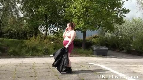 23581